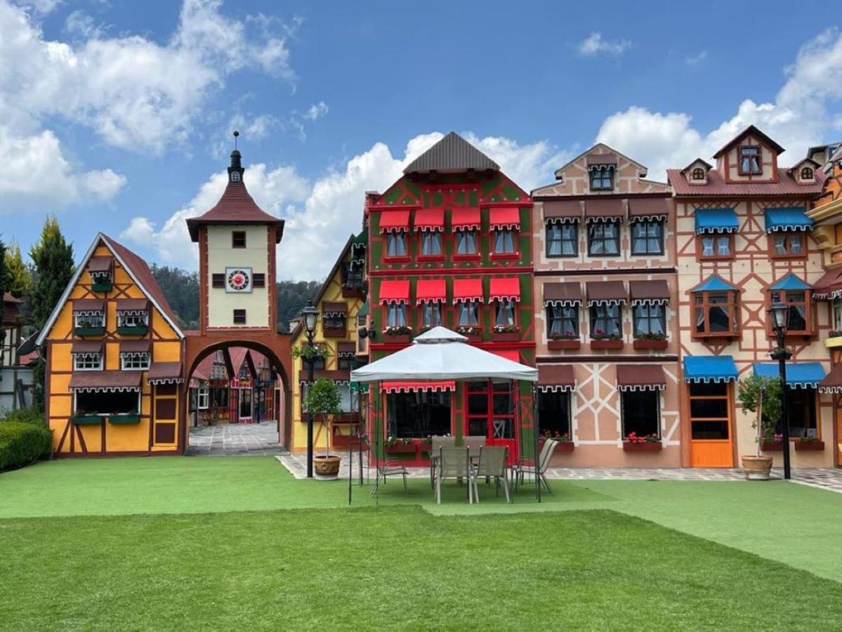 Tlalpujahua de Rayón Villa Claus Inn מראה חיצוני תמונה